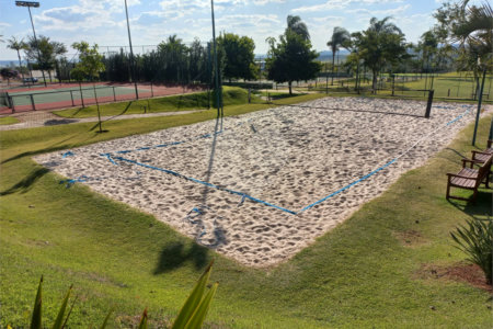 Terreno para venda no condomínio de alto padrão Damha Golf