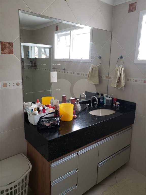 Casa à venda com 6 quartos, sendo 3 suítes, em Alto Ipiranga, Mogi das Cruzes, SP