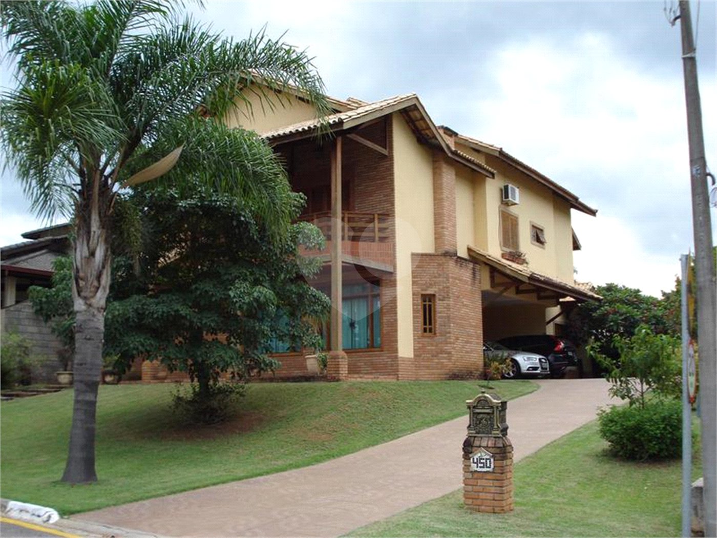 Casa à venda com 3 suítes no condomínio Fazenda Imperial, Sorocaba - SP