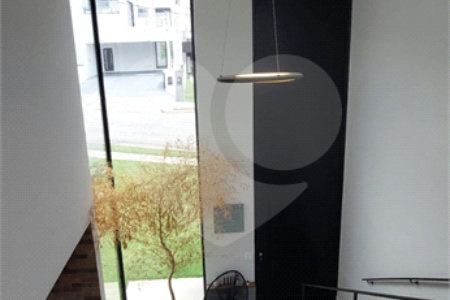 Casa à venda ou para alugar com 4 suítes no condomínio Figueira Garden, Atibaia - SP