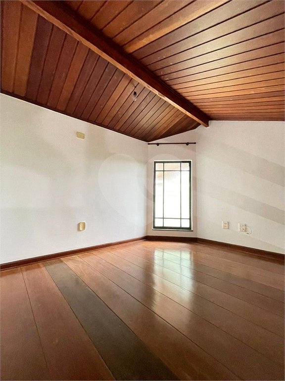 Casa à venda com 3 quartos, sendo 1 suíte, em Jardim Tapajós, Atibaia, SP