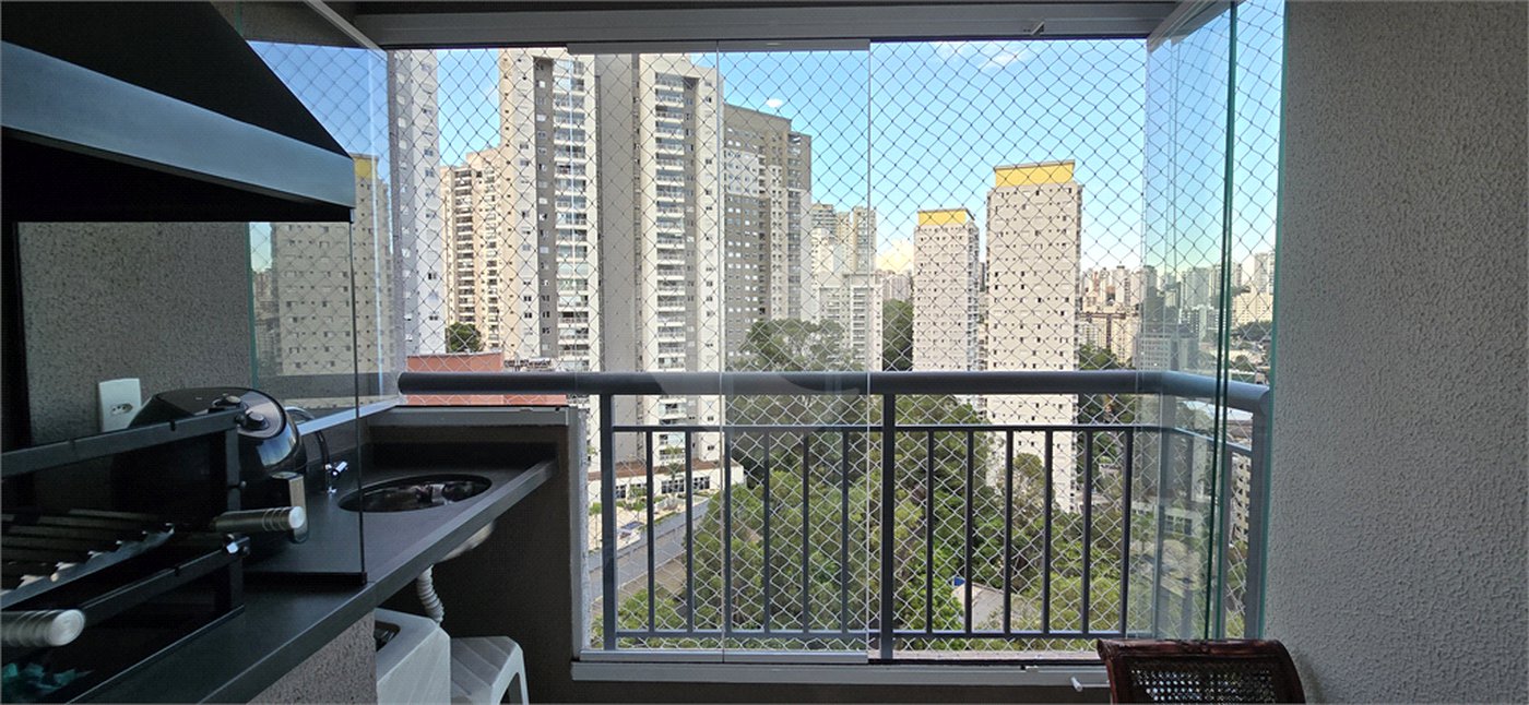 Apartamento à venda com 2 quartos, sendo 1 suíte, em Vila Andrade, São Paulo, SP