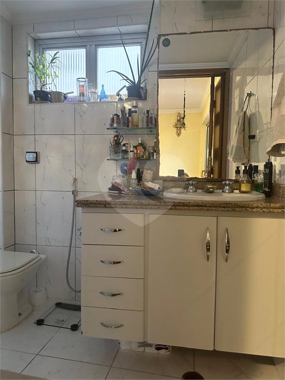 Apartamento à venda com 3 quartos, sendo 1 suíte,  em Vila Santo Estéfano, São Paulo, SP