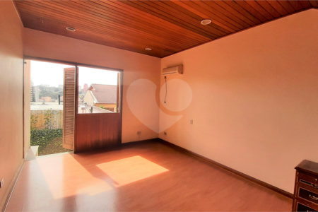 Casa Térrea à venda com 4 quartos, sendo 2 suítes, em Chácara Monte Alegre, São Paulo, SP