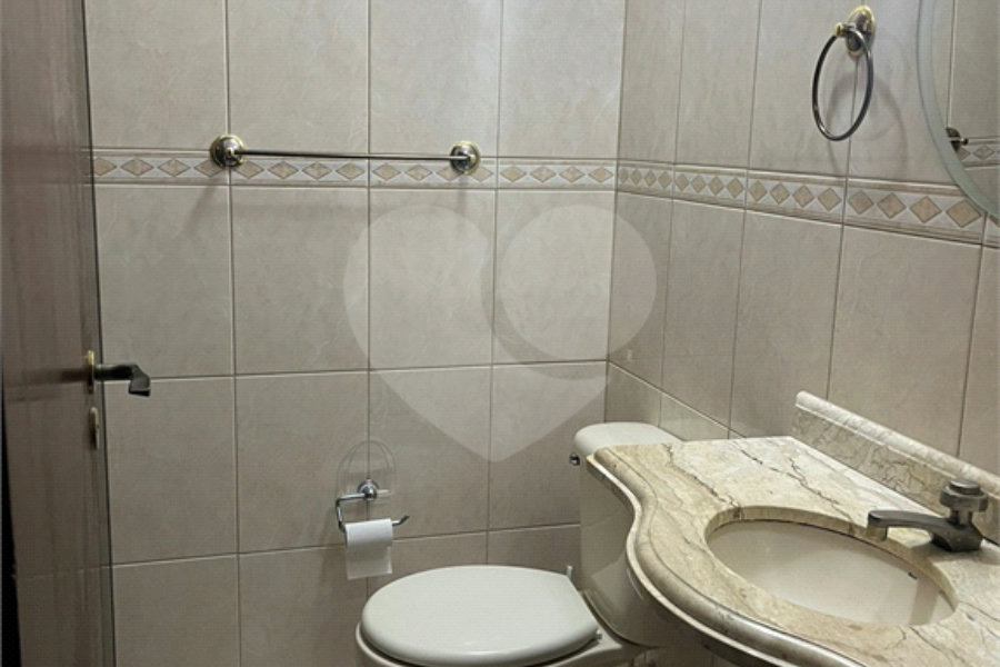 Casa à venda com 2 quartos, sendo 1 suíte, no condomínio Villa Faenza, São Paulo - SP