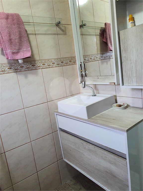 Sobrado à venda com 2 quartos, sendo 1 suíte, em Jardim Meliunas, São Paulo, SP