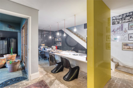 Casa à venda com 4 quartos, sendo 2 suítes, em Alto da Boa Vista, São Paulo, SP