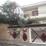 Sobrado à venda com 6 quartos, sendo 5 suítes, em Tremembé, São Paulo, SP
