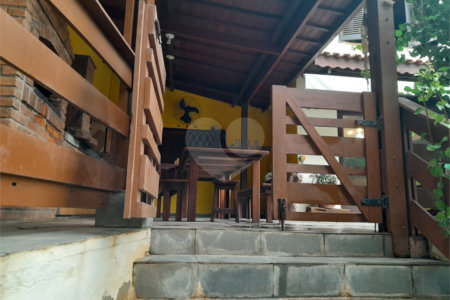 Sobrado à venda com 6 quartos, sendo 3 suítes, em Rolinópolis, São Paulo, SP