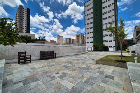 Apartamento à venda com 3 quartos, sendo 1 suíte, em Vila Clementino, São Paulo, SP