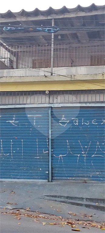 Sobrado à venda com 4 quartos em Vila Mira, São Paulo, SP