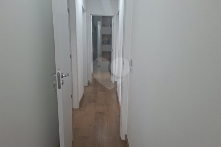 Apartamento à venda com 3 quartos, sendo 1 suíte,  no Centro, Itapetininga, SP
