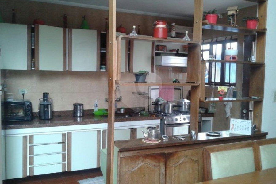 Sobrado à venda com 3 quartos, sendo 1 suíte, em Palmas do Tremembé, São Paulo, SP