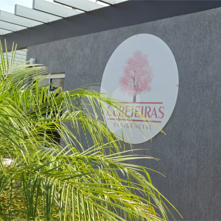 Casa à venda com 3 quartos, sendo 1 suíte, no condomínio Cerejeiras, Araçoiaba da Serra - SP