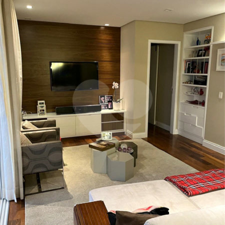 Apartamento à venda com 3 suítes em Vila Gertrudes, São Paulo, SP
