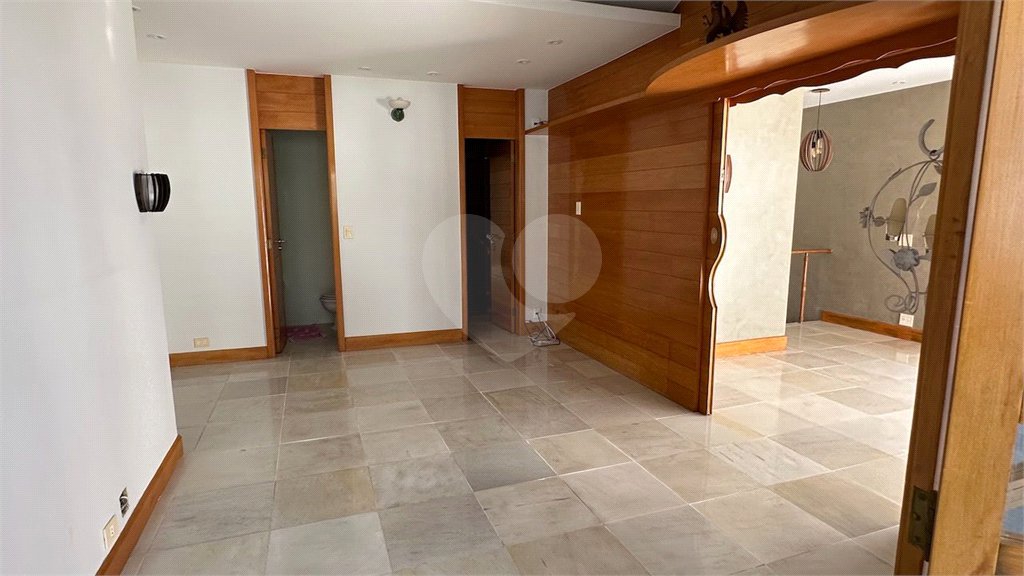 Cobertura à venda com 4 quartos, sendo 2 suítes,  em Tijuca, Rio de Janeiro, RJ