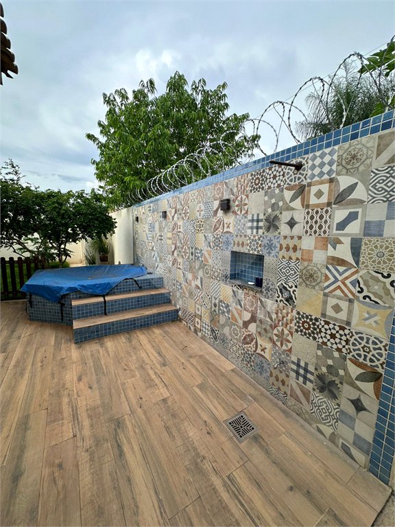 Casa à venda com 3 quartos, sendo 1 suíte, em Jardim Santa Marta, Cuiabá, MT