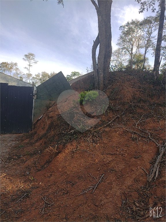 Terreno à venda no condomínio Associação Mirante da Mantiqueira, Mairiporã - SP