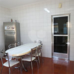 Casa Térrea à venda com 3 quartos, sendo 1 suíte, em Vila Santo Estéfano, São Paulo, SP
