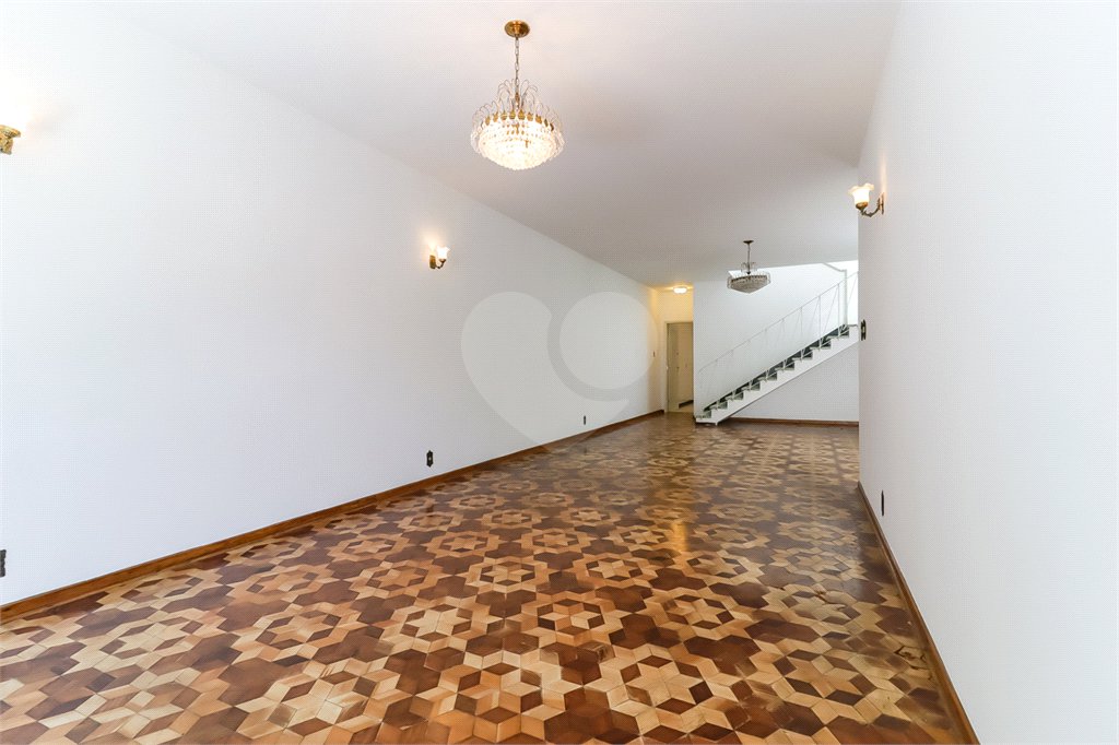 Casa à venda com 3 quartos, sendo 1 suíte,  em Brooklin Paulista, São Paulo, SP