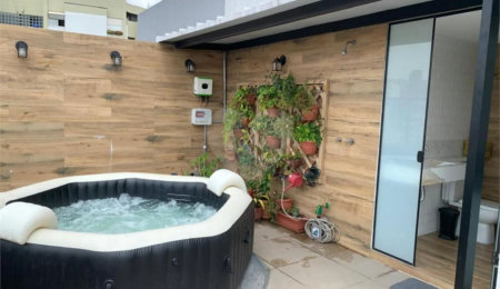 Cobertura à venda com 3 quartos, sendo 2 suítes,  em Mirandópolis, São Paulo, SP