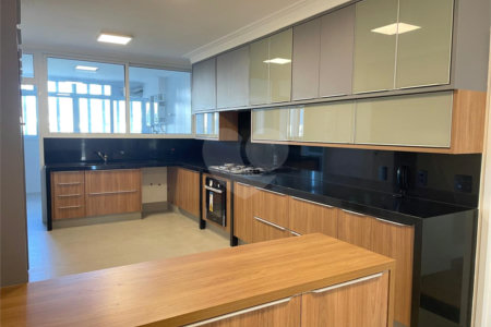 Apartamento à venda com 4 suítes em Alto da Boa Vista, São Paulo, SP