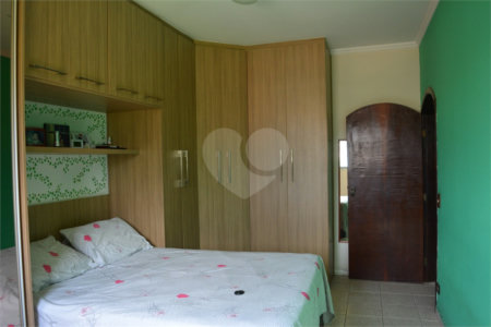 Casa à venda com 3 quartos em Vila Babilônia, São Paulo, SP
