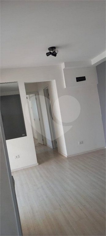Apartamento com sacada - metrô Tucuruvi - NOVO