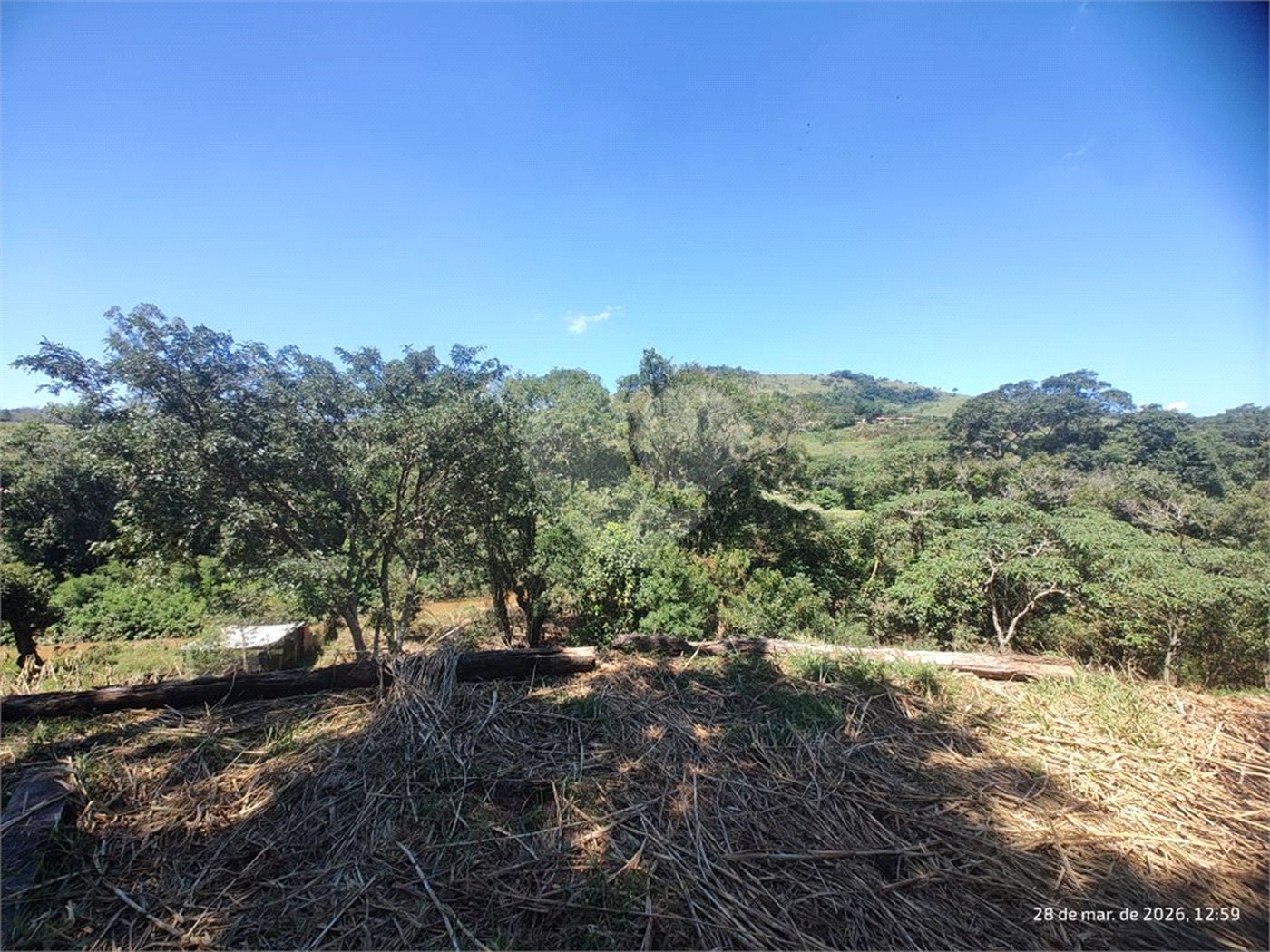 Área rural em Piracaia com 3.289 metros, ótima para chácara, as margens do rio Cachoeira