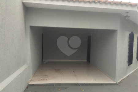 Casa Térrea à venda com 3 quartos, sendo 1 suíte, em Jardim Nova América, Araraquara, SP