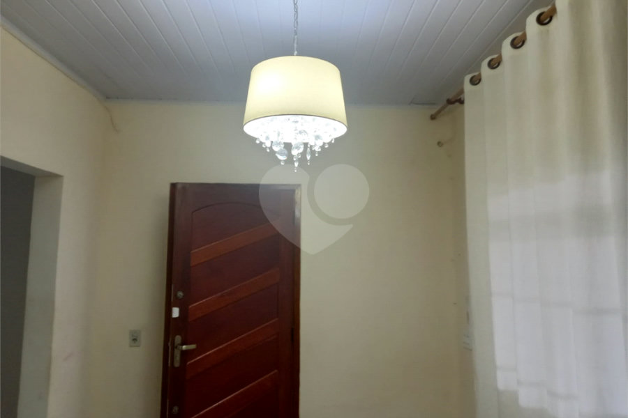 Sobrado à venda com 4 quartos, sendo 1 suíte, em Jardim Peri, São Paulo, SP