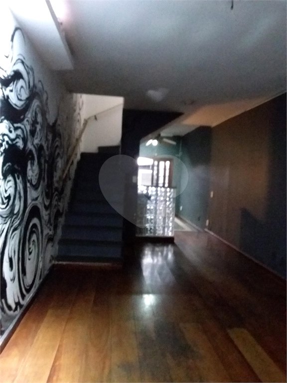 Sobrado à venda com 3 quartos em Moema, São Paulo, SP