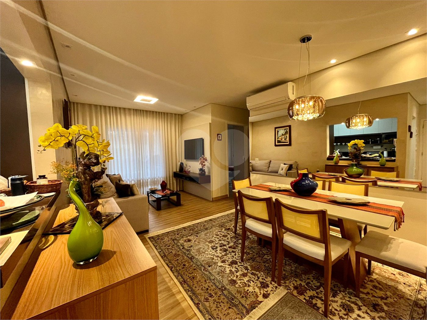Apartamento à venda com 3 suítes em Pinheirinho, Vinhedo, SP