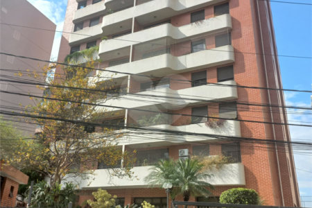 Apartamento à venda com 2 quartos, sendo 1 suíte, em Vila Olímpia, São Paulo, SP