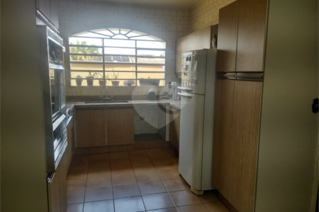 Casa Térrea à venda com 3 quartos, sendo 1 suíte,  em Jardim América, Bragança Paulista, SP