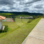 Terreno à venda no condomínio Ninho Verde II, Pardinho - SP