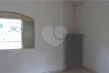 Sobrado à venda com 3 quartos, sendo 1 suíte,  em Santa Teresinha, São Paulo, SP