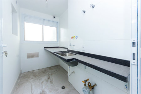 Apartamento à venda com 3 quartos, sendo 1 suíte, em Santo Amaro, São Paulo, SP