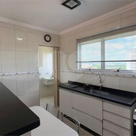 Apartamento à venda com 2 quartos, sendo 1 suíte, em Jardim Leocádia, Sorocaba, SP