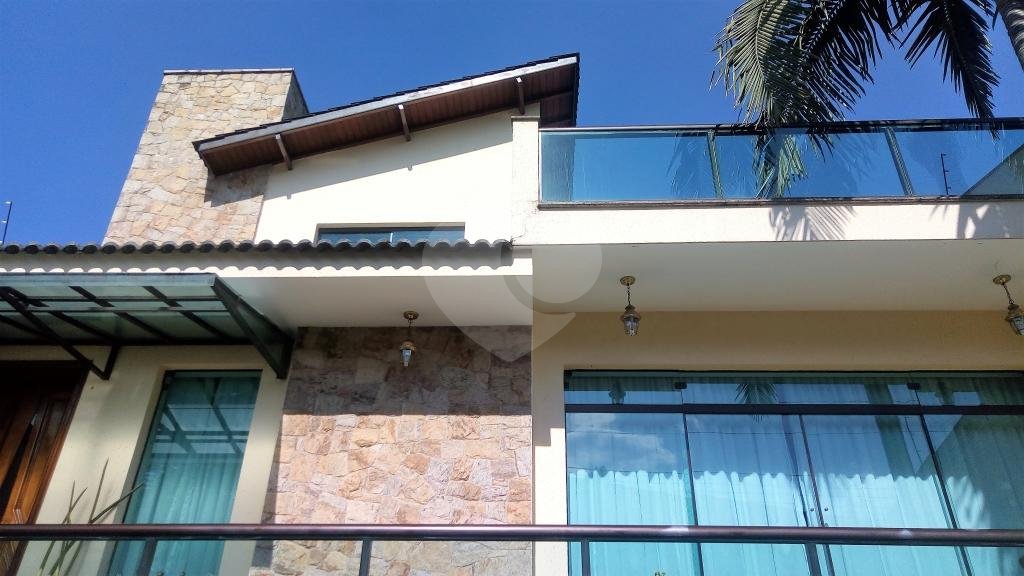 Sobrado à venda com 7 quartos, sendo 6 suítes, em Jardim Franca, São Paulo, SP