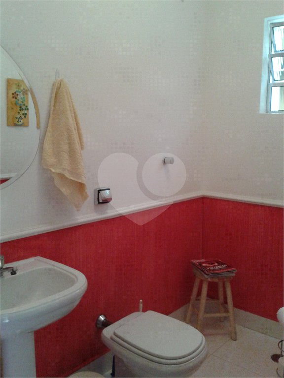Sobrado à venda com 3 quartos em Vila Dona Augusta, São Paulo, SP