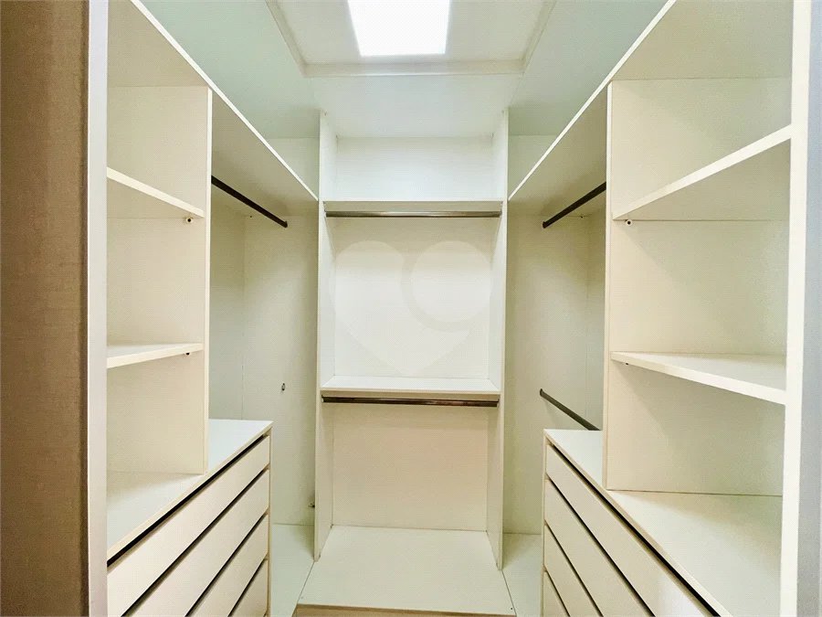 OPORTUNIDADE DE COMPRA NO DOMO HOME - 123 M² 3 DORMITORIOS SUITE COM CLOSET ANDAR ALTO!