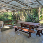 Casa Pé na Água em Atibaia com Acesso à Represa e Mais de 3.000 m² de Natureza