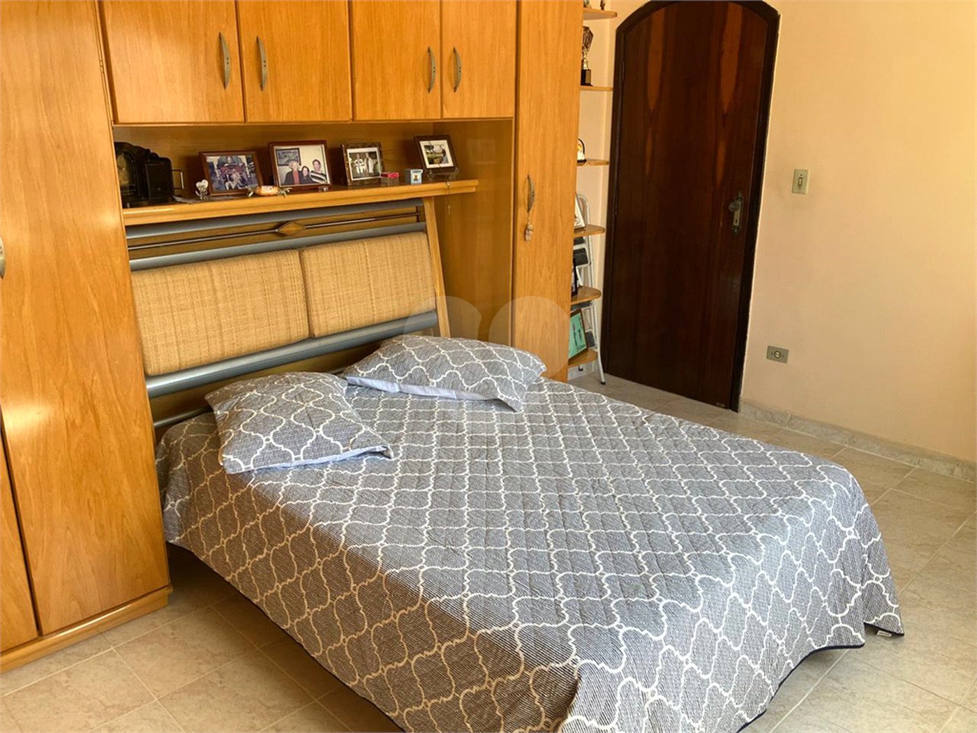 Casa à venda com 3 quartos em Jardim Peri, São Paulo, SP