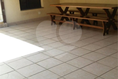 Sobrado à venda com 4 suítes em Vila Carrão, São Paulo, SP