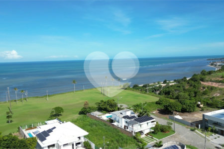 Terreno à venda em Outerio da Glória, Porto Seguro, BA