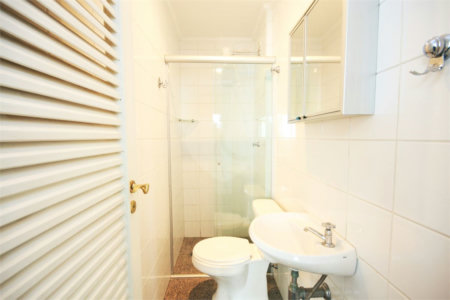Apartamento à venda com 3 quartos, sendo 1 suíte, em Alto da Boa Vista, São Paulo, SP