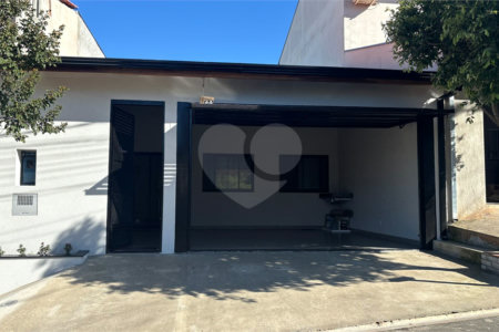 Casa à venda com 2 quartos, sendo 1 suíte, em Parque Residencial Sabiás, Indaiatuba, SP