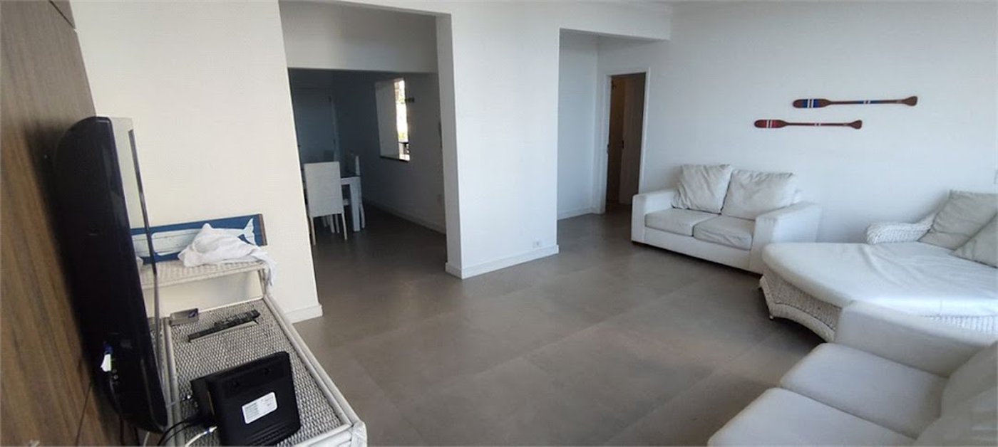 Apartamento Residencial à venda, Pitangueiras, Guarujá - AP0444.