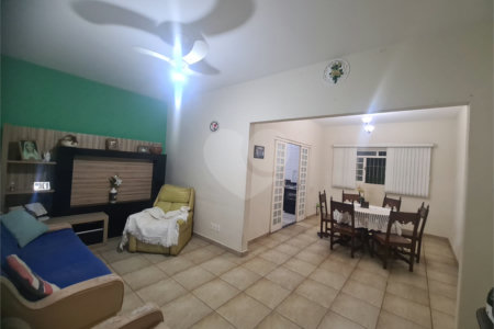 Sala à venda com 2 quartos, sendo 1 suíte,  no Centro, Itapetininga, SP